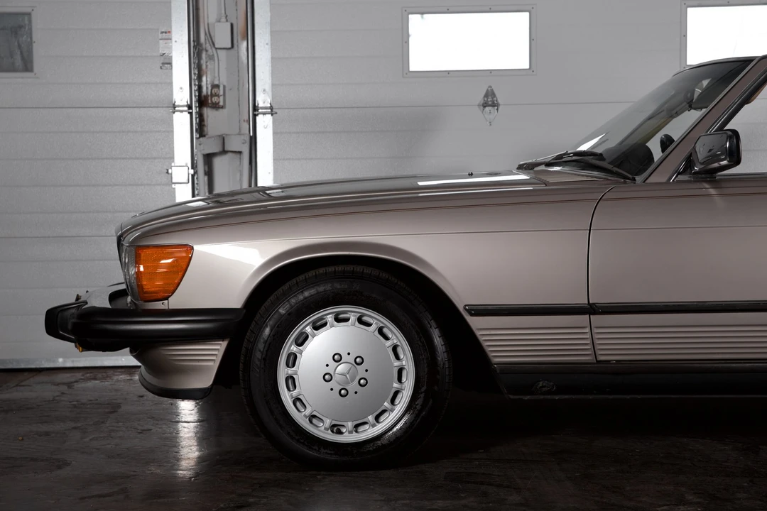 1989 Mercedes-Benz R107 SL-Class - Image 15 of 31