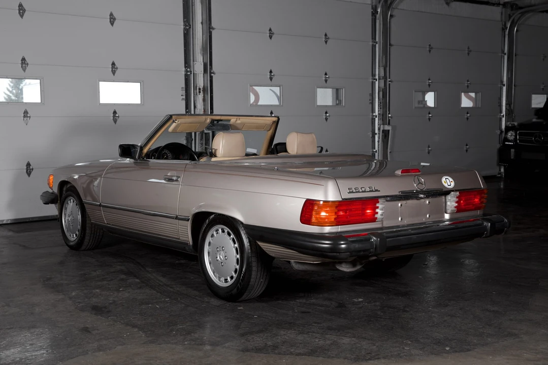 1989 Mercedes-Benz R107 SL-Class - Image 9 of 31