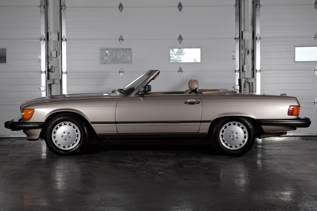 1989 Mercedes-Benz R107 SL-Class - Image 2 of 31