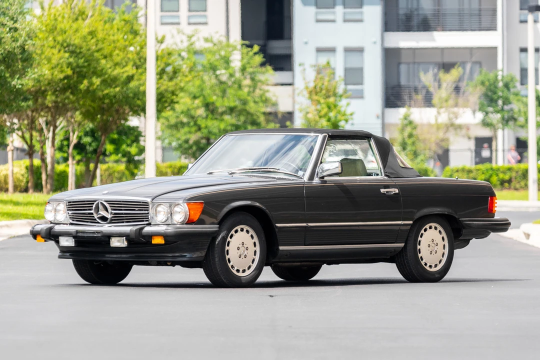 1989 Mercedes-Benz R107 SL-Class - Image 2 of 31