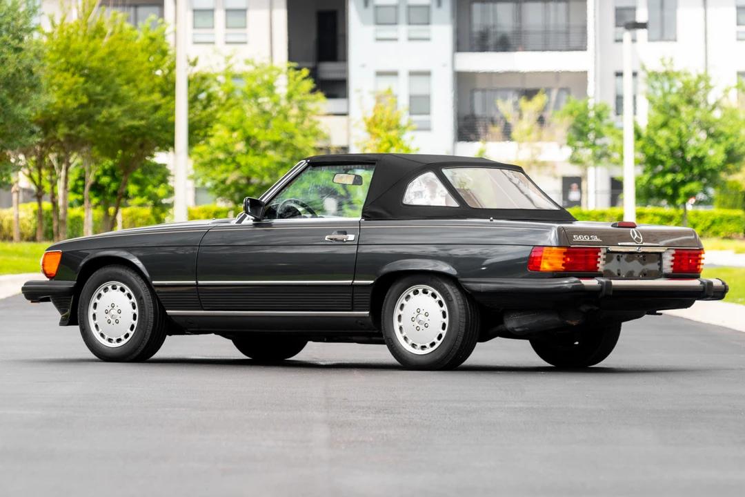 1989 Mercedes-Benz R107 SL-Class - Image 4 of 31