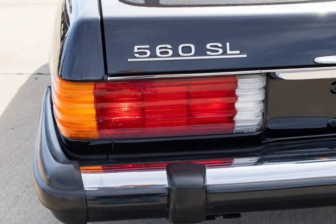 1989 Mercedes-Benz R107 SL-Class - Image 30 of 31