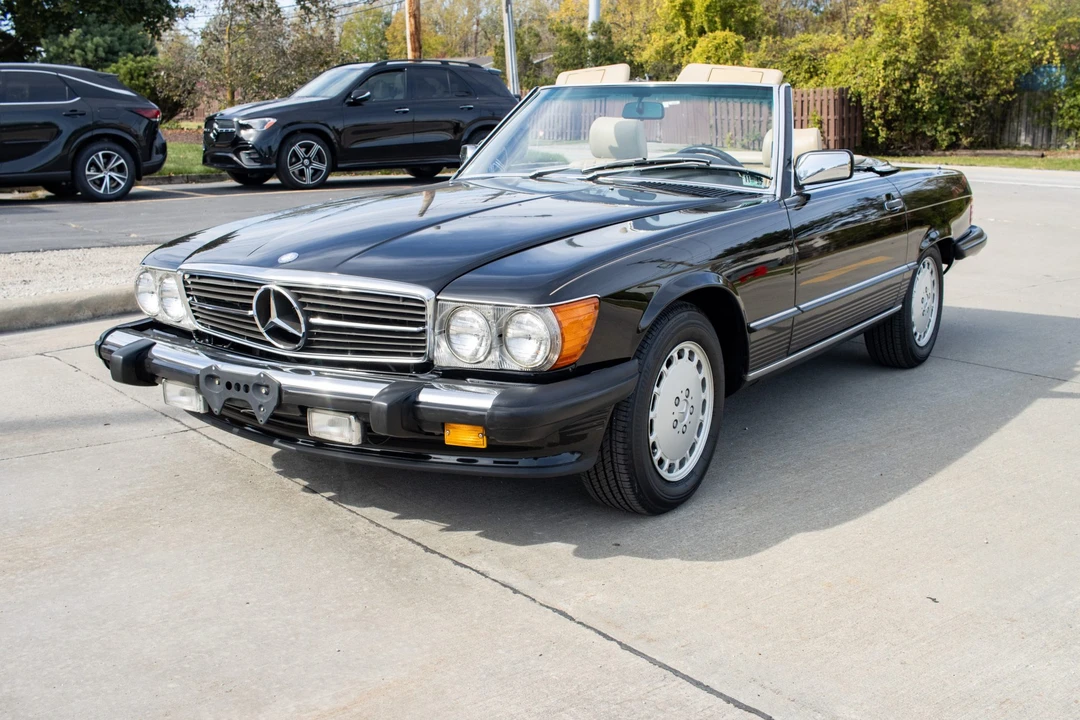 1989 Mercedes-Benz R107 SL-Class - Image 2 of 31