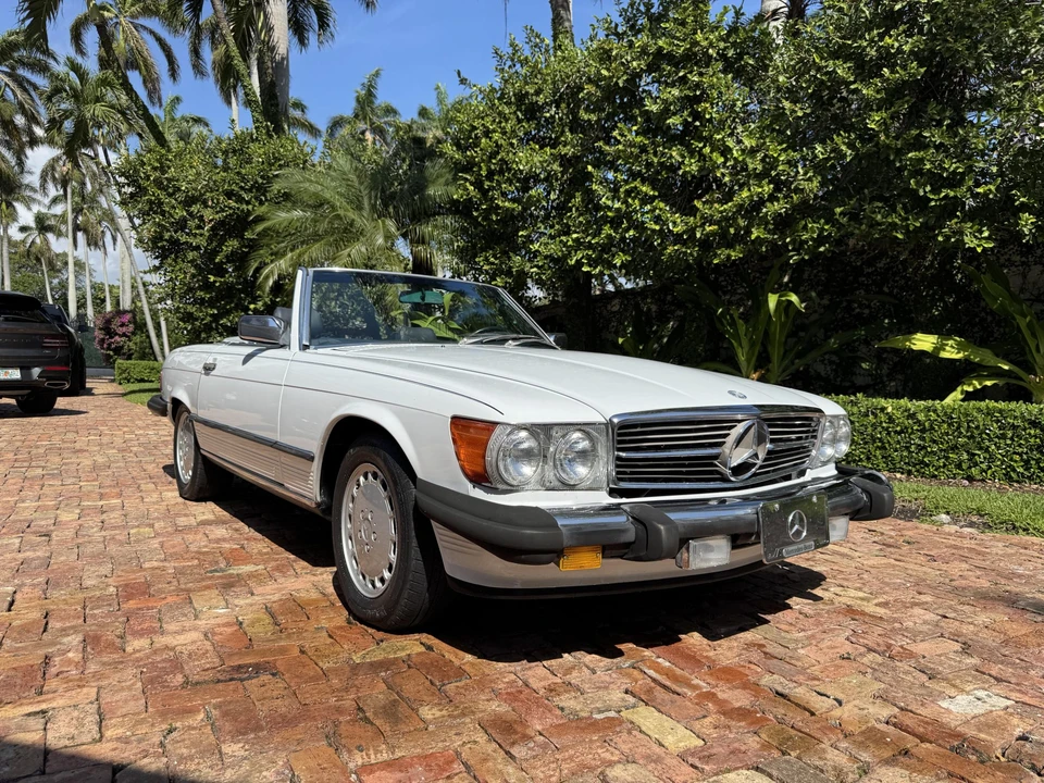 1989 Mercedes-Benz R107 SL-Class - Image 2 of 31