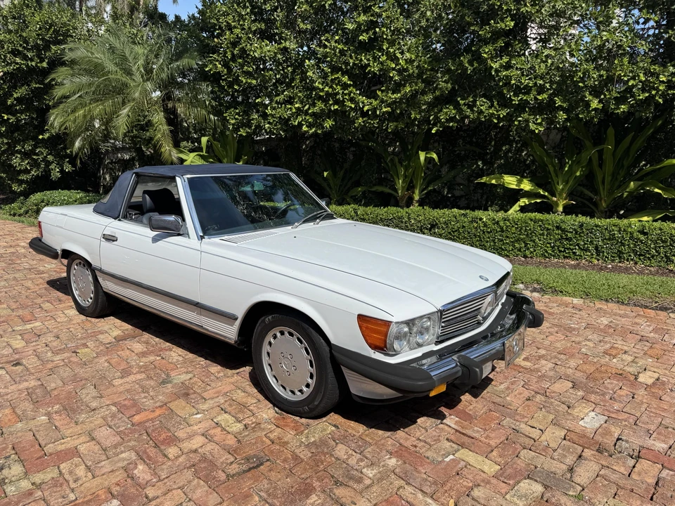 1989 Mercedes-Benz R107 SL-Class - Image 25 of 31