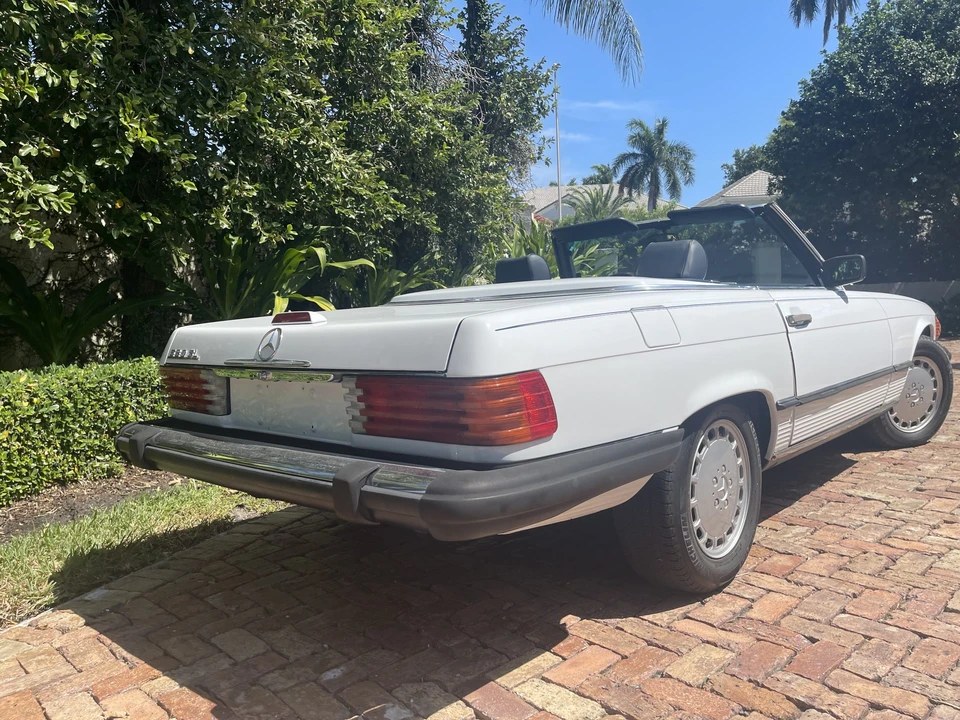1989 Mercedes-Benz R107 SL-Class - Image 12 of 31