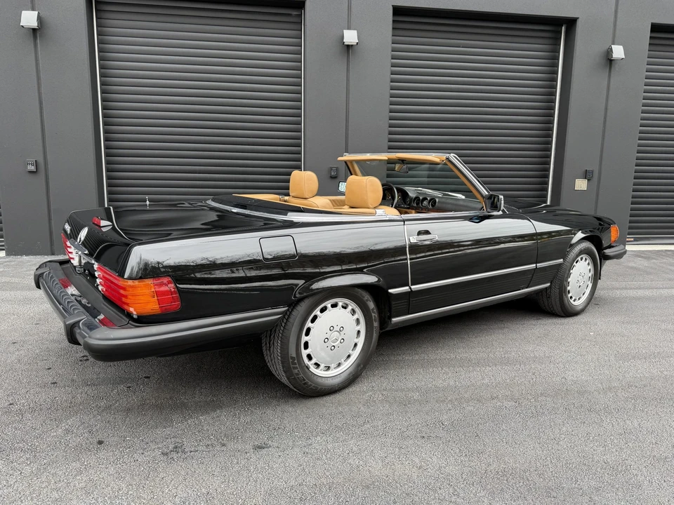 1989 Mercedes-Benz R107 SL-Class - Image 13 of 31