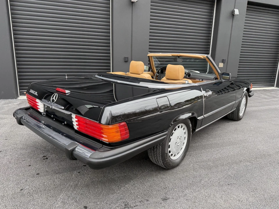 1989 Mercedes-Benz R107 SL-Class - Image 15 of 31