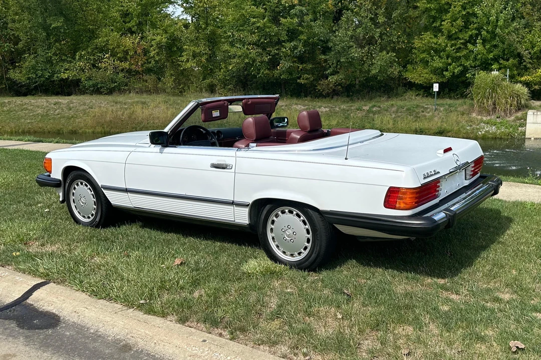 1989 Mercedes-Benz R107 SL-Class - Image 8 of 31
