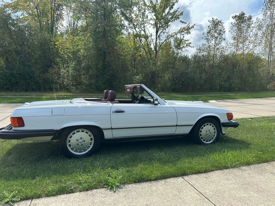 1989 Mercedes-Benz R107 SL-Class - Image 10 of 31