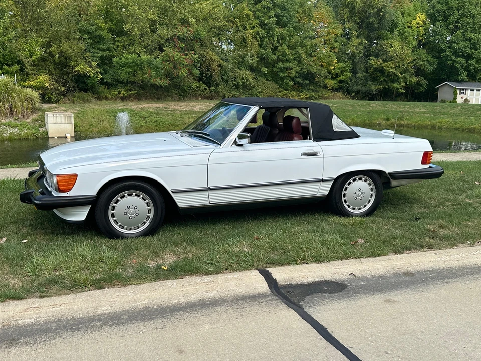 1989 Mercedes-Benz R107 SL-Class - Image 13 of 31