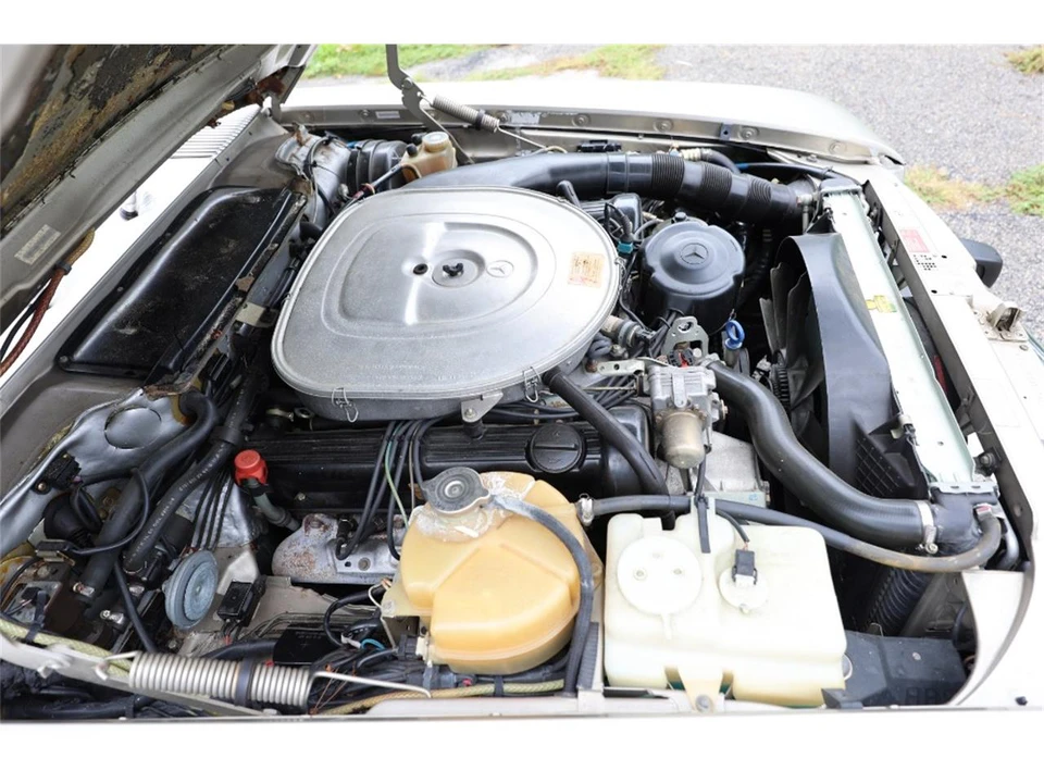 1989 Mercedes-Benz R107 SL-Class - Image 10 of 13