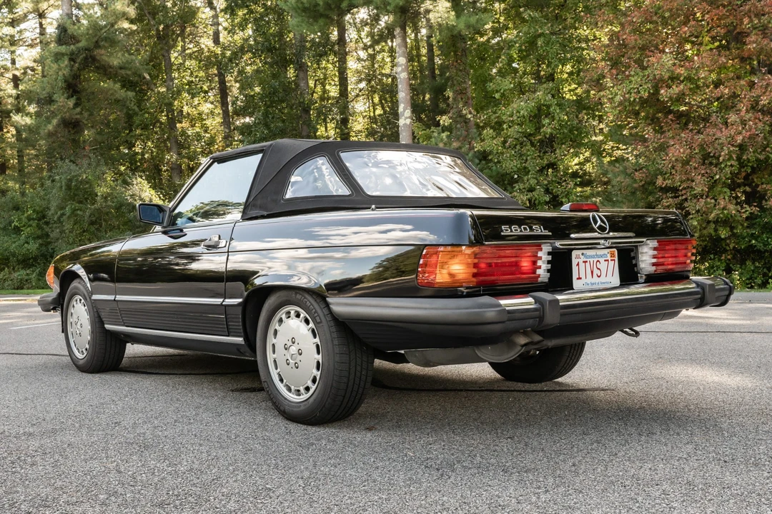 1989 Mercedes-Benz R107 SL-Class - Image 4 of 31