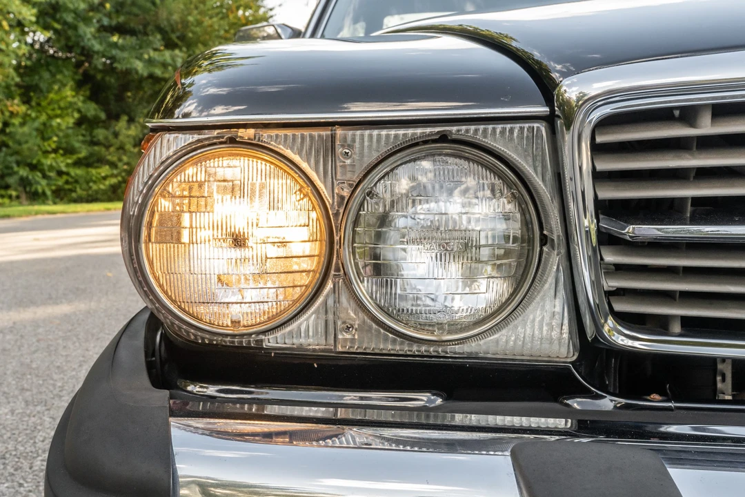 1989 Mercedes-Benz R107 SL-Class - Image 18 of 31