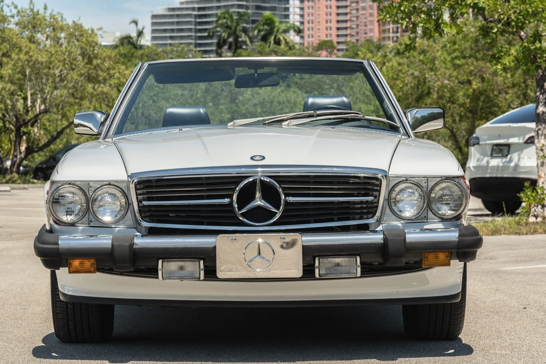 1989 Mercedes-Benz R107 SL-Class - Image 17 of 31