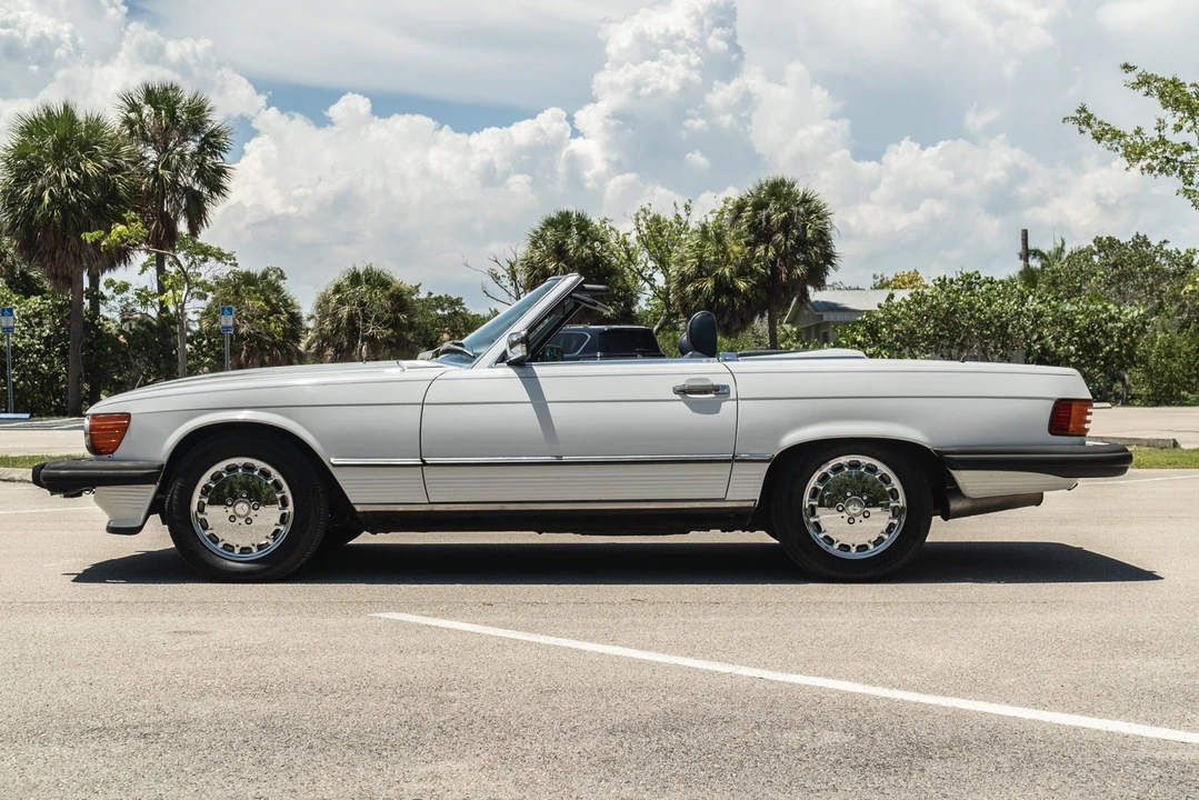 1989 Mercedes-Benz R107 SL-Class - Image 19 of 31