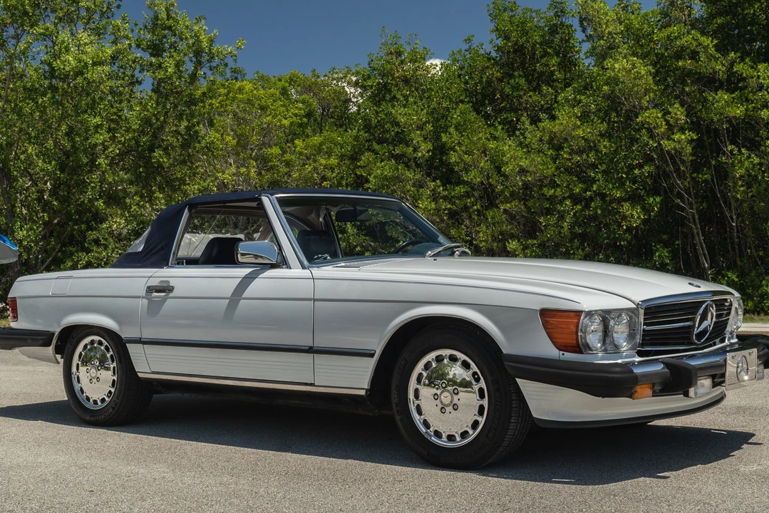 1989 Mercedes-Benz R107 SL-Class - Image 16 of 31