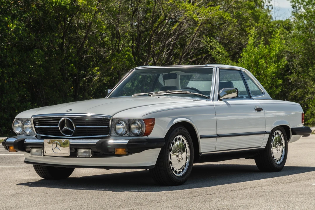 1989 Mercedes-Benz R107 SL-Class - Image 2 of 31