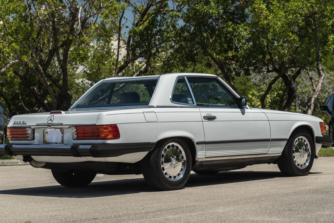 1989 Mercedes-Benz R107 SL-Class - Image 9 of 31