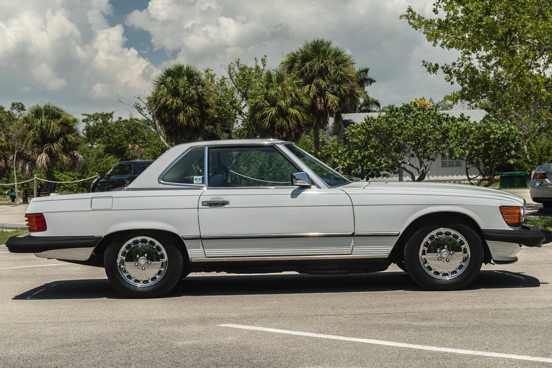 1989 Mercedes-Benz R107 SL-Class - Image 10 of 31