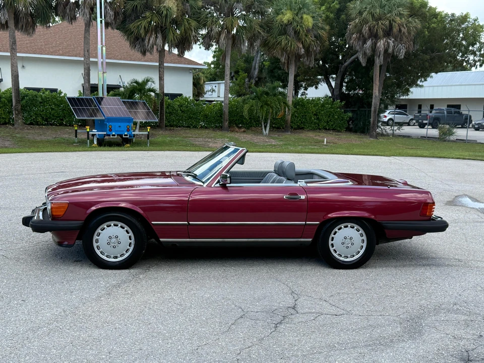 1989 Mercedes-Benz R107 SL-Class - Image 9 of 31