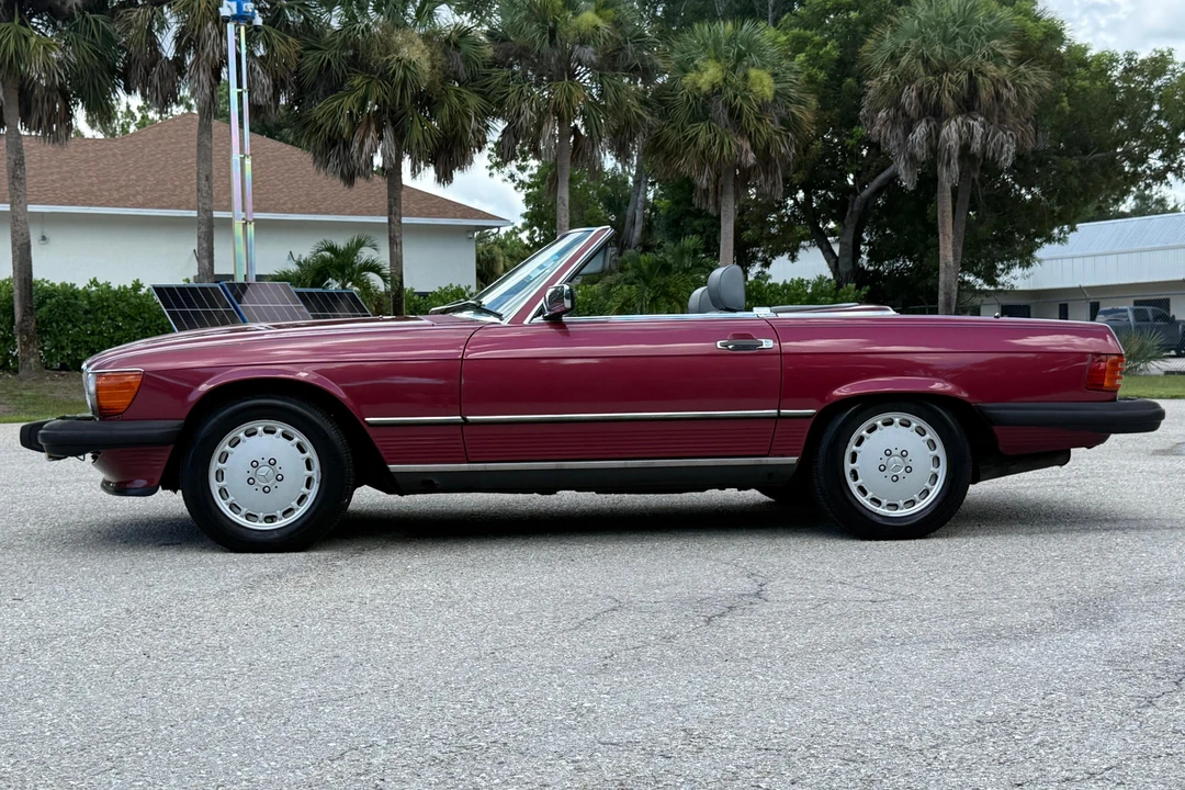 1989 Mercedes-Benz R107 SL-Class - Image 3 of 31