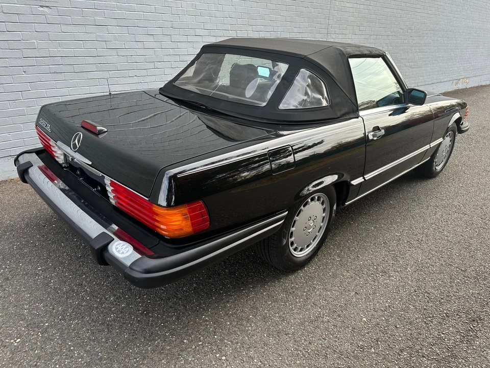 1989 Mercedes-Benz R107 SL-Class - Image 18 of 31