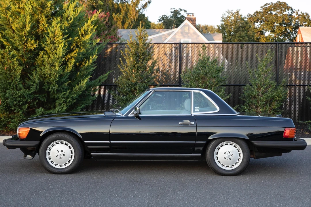 1989 Mercedes-Benz R107 SL-Class - Image 3 of 31