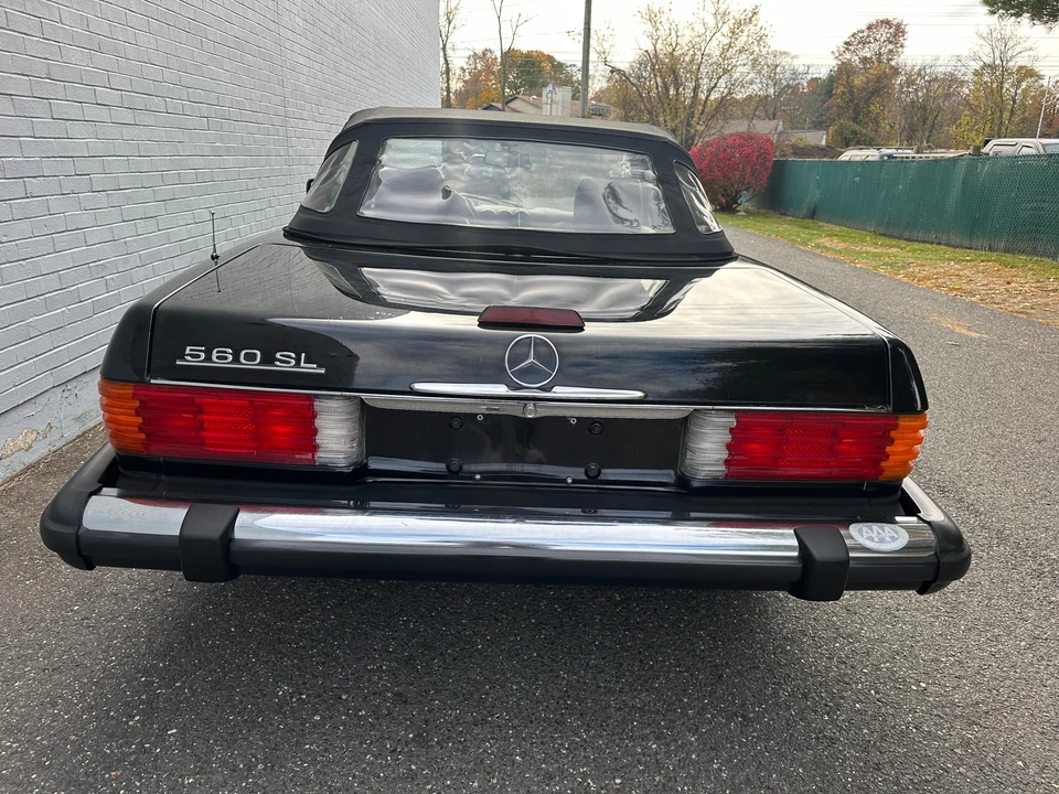 1989 Mercedes-Benz R107 SL-Class - Image 16 of 31