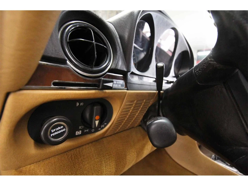 1989 Mercedes-Benz R107 SL-Class - Image 28 of 31