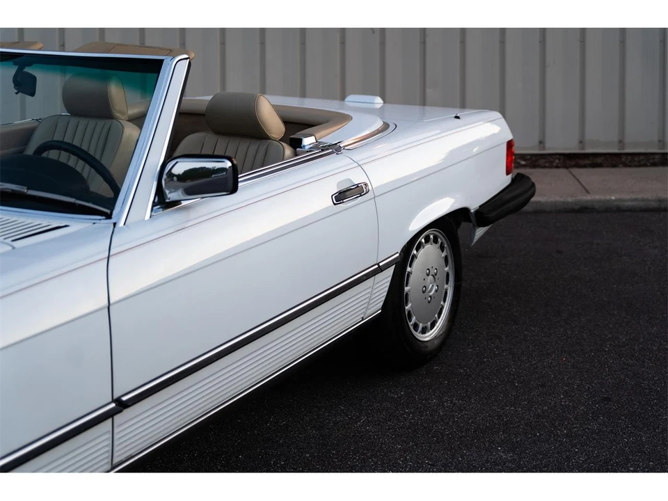 1989 Mercedes-Benz R107 SL-Class - Image 5 of 31