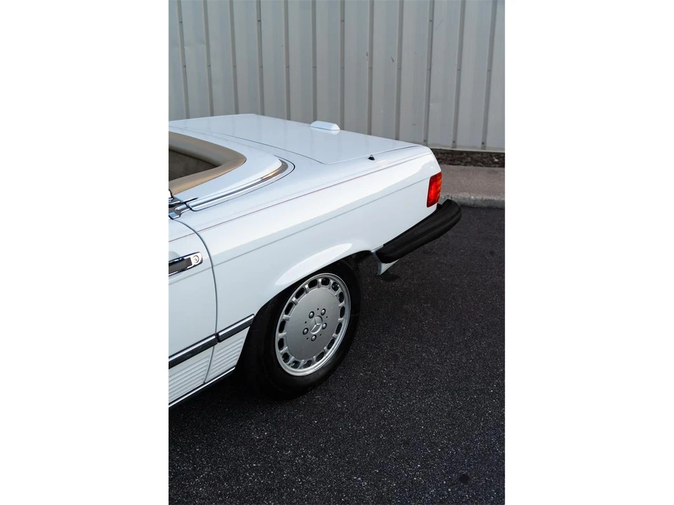 1989 Mercedes-Benz R107 SL-Class - Image 6 of 31
