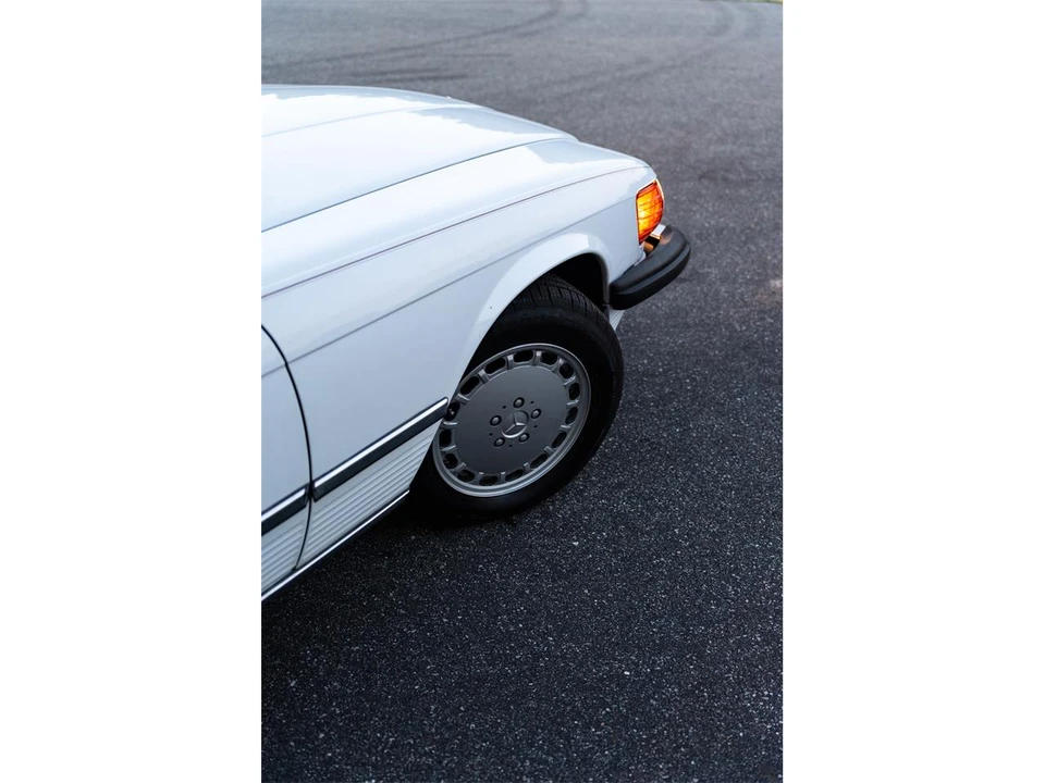 1989 Mercedes-Benz R107 SL-Class - Image 10 of 31