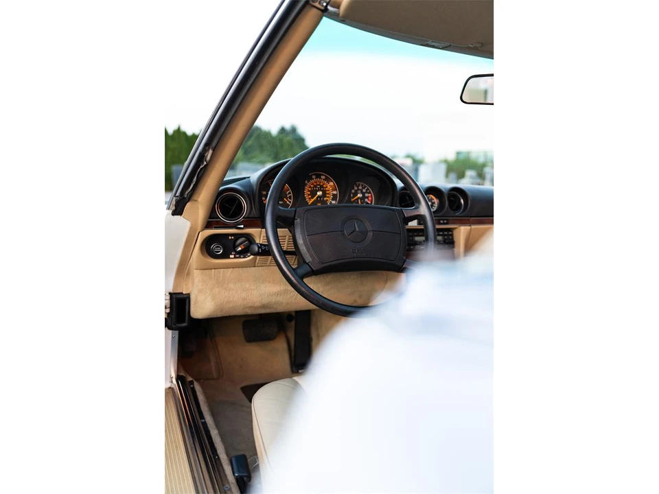 1989 Mercedes-Benz R107 SL-Class - Image 13 of 31