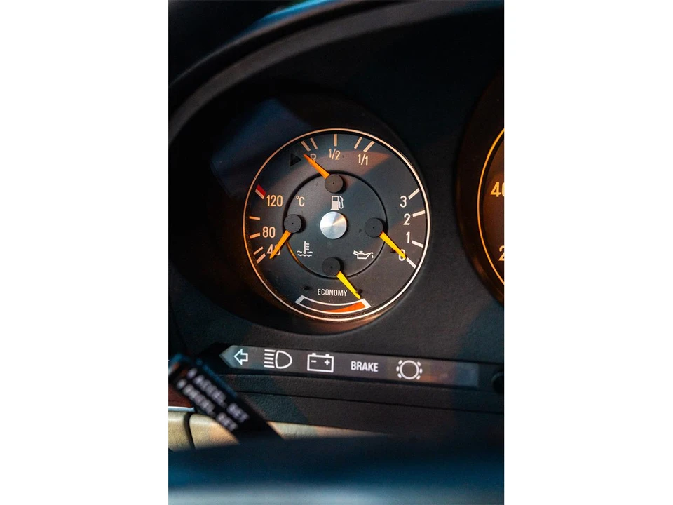 1989 Mercedes-Benz R107 SL-Class - Image 26 of 31