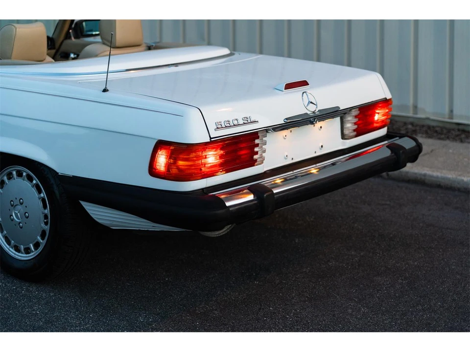 1989 Mercedes-Benz R107 SL-Class - Image 28 of 31