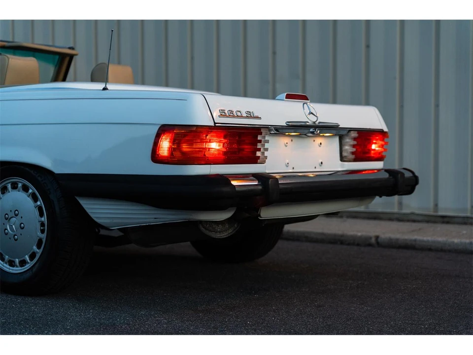 1989 Mercedes-Benz R107 SL-Class - Image 29 of 31