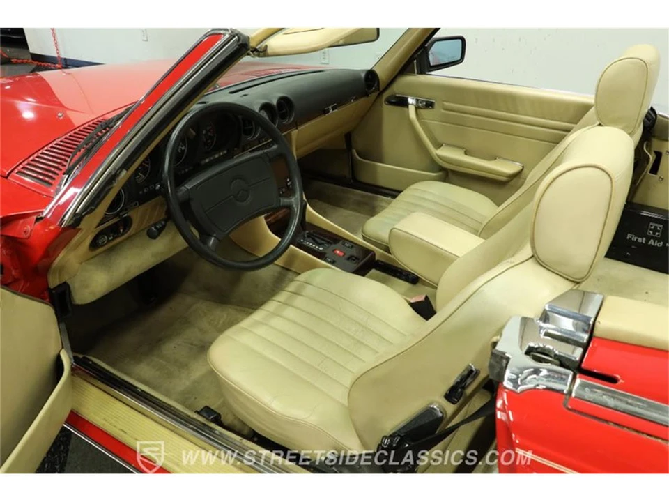 1989 Mercedes-Benz R107 SL-Class - Image 4 of 31