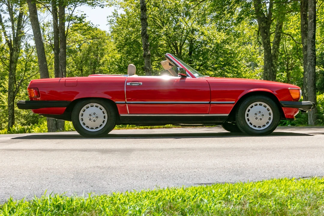1989 Mercedes-Benz R107 SL-Class - Image 4 of 31