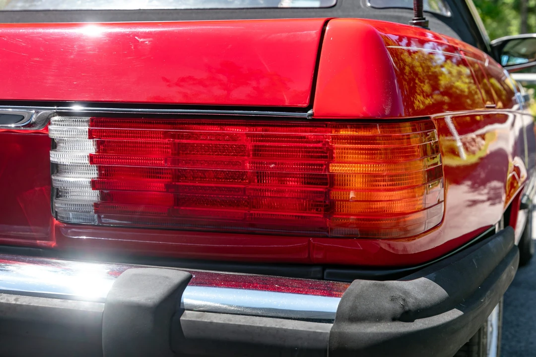 1989 Mercedes-Benz R107 SL-Class - Image 24 of 31