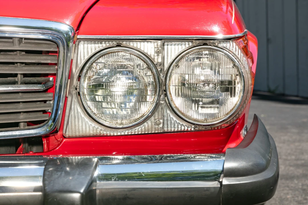 1989 Mercedes-Benz R107 SL-Class - Image 21 of 31