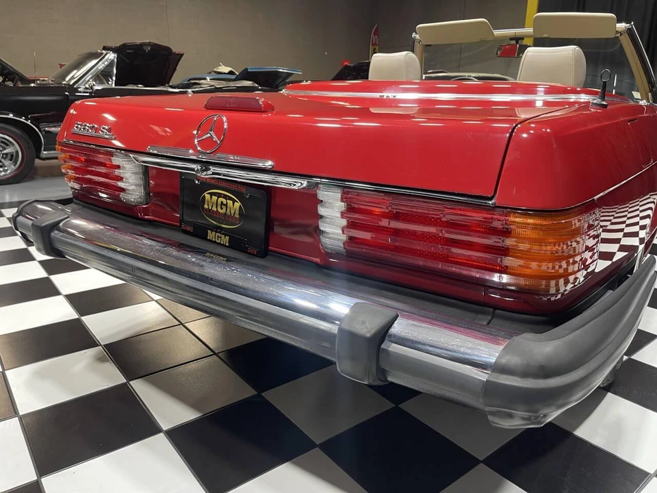 1989 Mercedes-Benz R107 SL-Class - Image 24 of 31