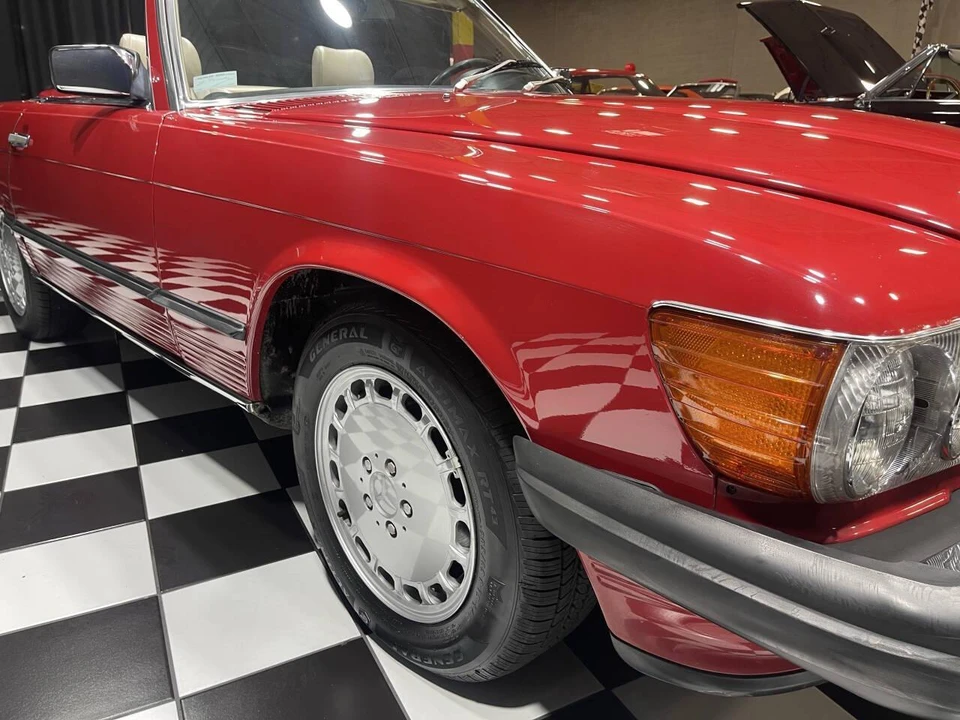 1989 Mercedes-Benz R107 SL-Class - Image 27 of 31
