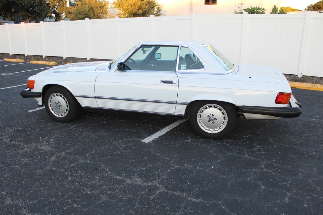 1989 Mercedes-Benz R107 SL-Class - Image 29 of 31