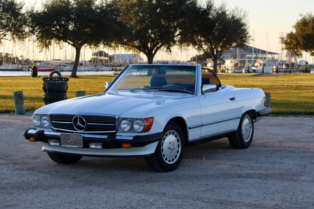 1989 Mercedes-Benz R107 SL-Class - Image 3 of 31
