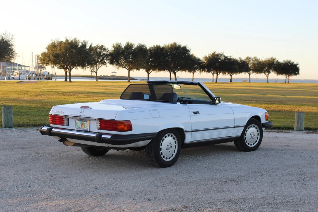 1989 Mercedes-Benz R107 SL-Class - Image 8 of 31