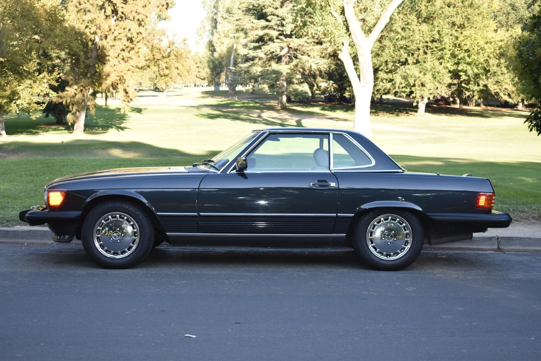 1989 Mercedes-Benz R107 SL-Class - Image 6 of 31