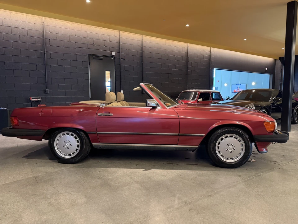 1989 Mercedes-Benz R107 SL-Class - Image 17 of 31