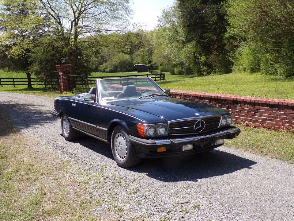1989 Mercedes-Benz R107 SL-Class - Image 2 of 31