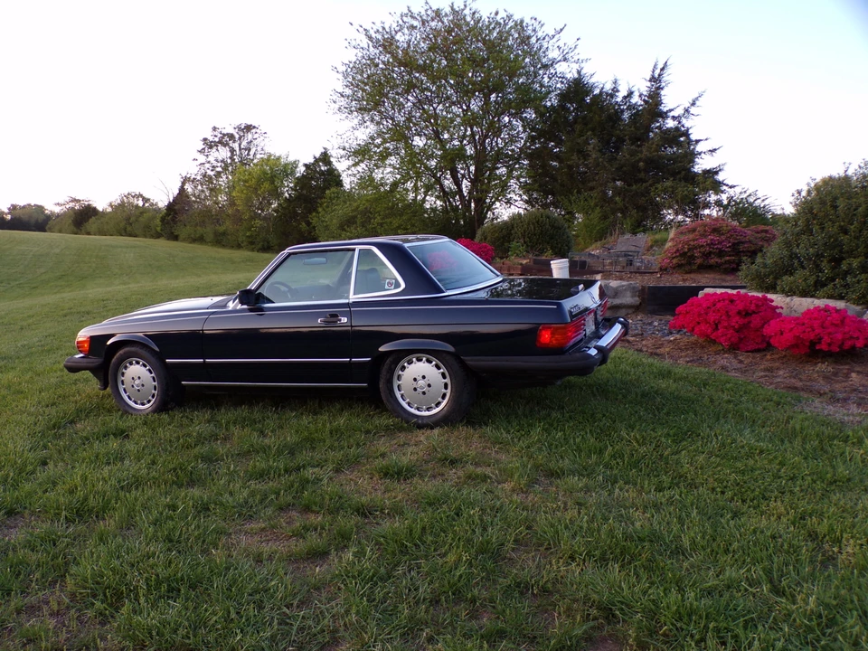 1989 Mercedes-Benz R107 SL-Class - Image 17 of 31